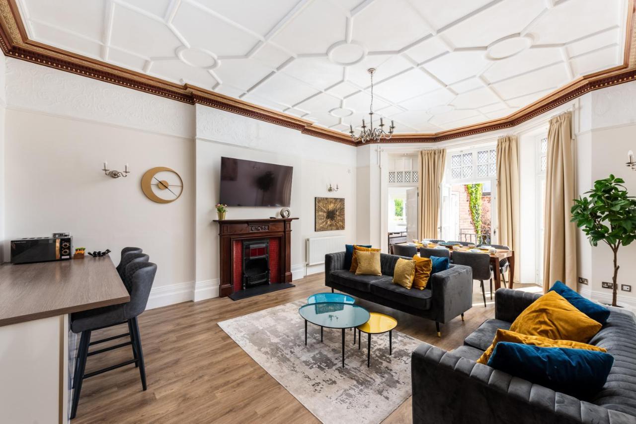 3 Bedroom Garden Apartment Opposite The Beach Brighton Bagian luar foto